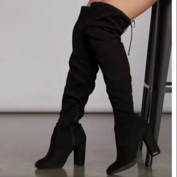 Vepose Shoes - VEPOSE Black Over-the-Knee Boots size 6 U.S